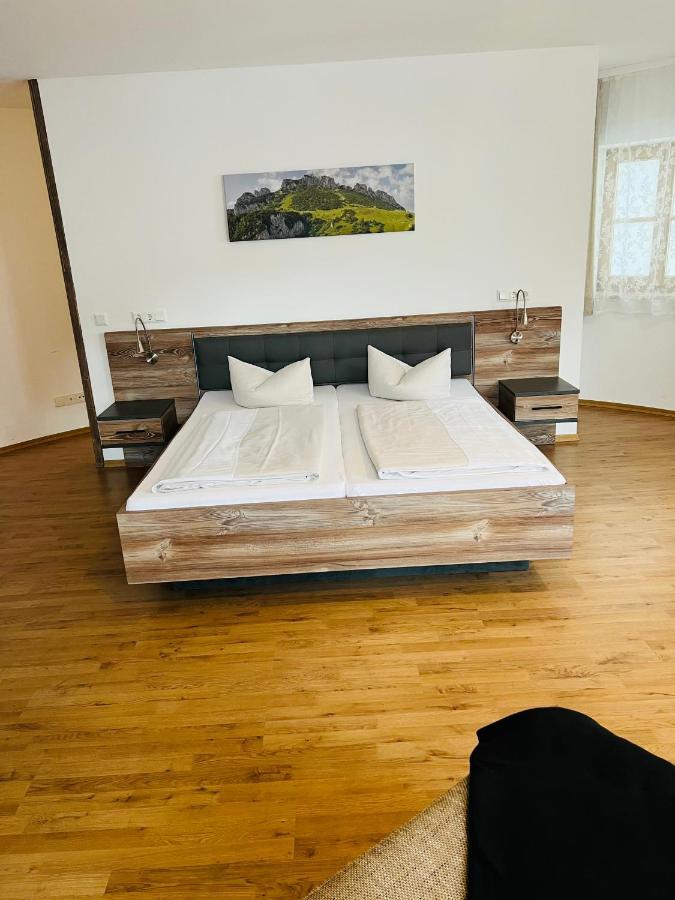 Hotel Garni Kern Halfing Extérieur photo