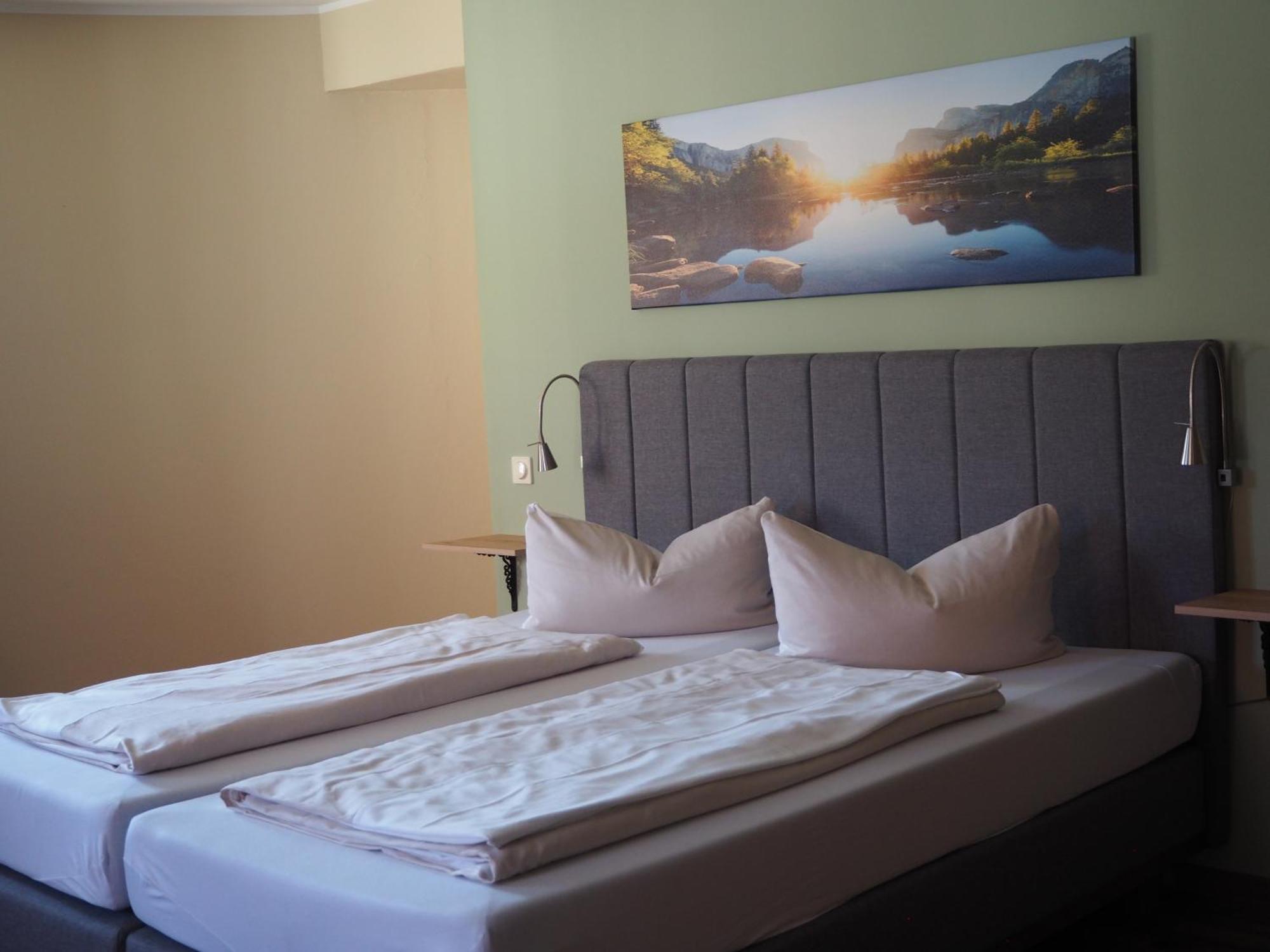 Hotel Garni Kern Halfing Extérieur photo