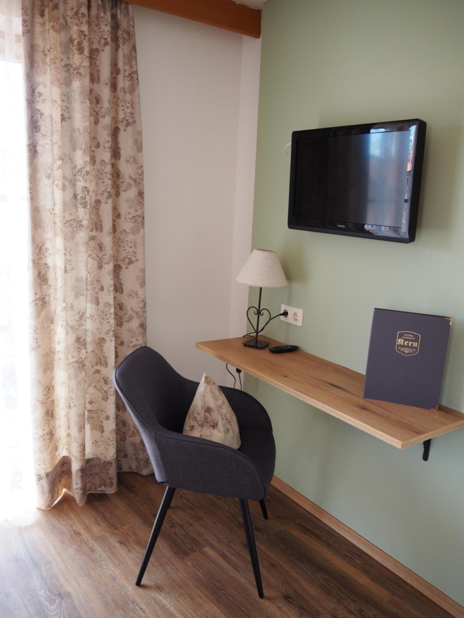 Hotel Garni Kern Halfing Extérieur photo